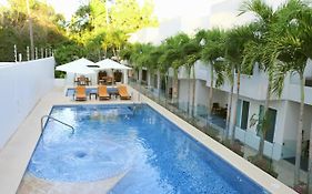 Lydmar Boutique Hotel